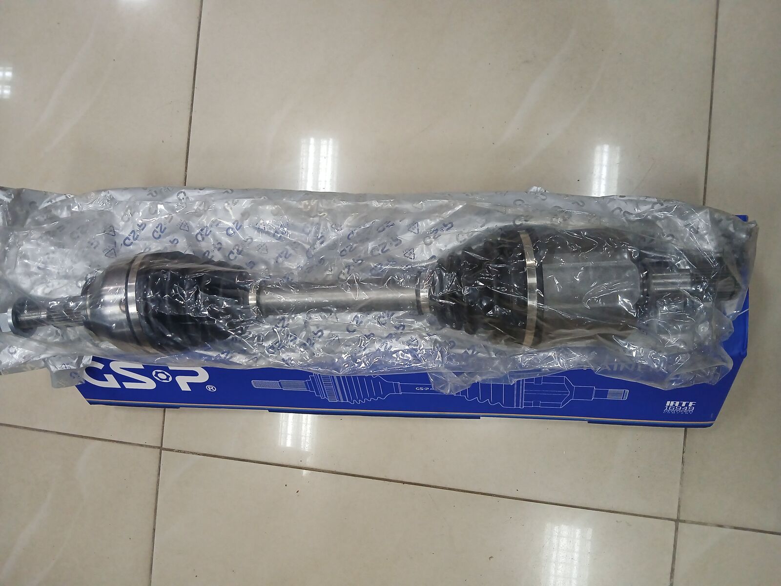 Полуось переднего моста