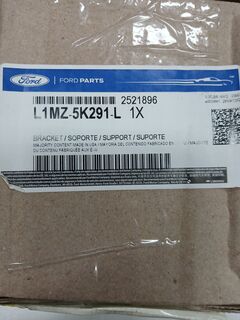 Кронштейн кріплення труби відпрацьованих газів