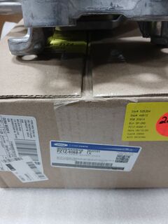 Опора коробки передач