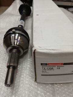 Піввісь передня ліва