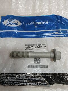 Болт крепления