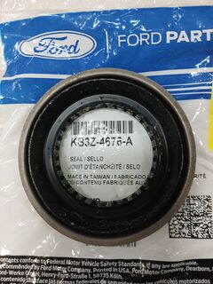 Сальник хвостовика