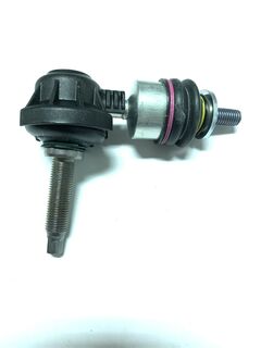 Стойка стабилизатора задняя