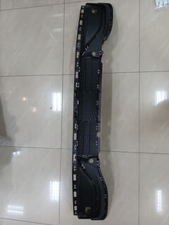 Нижня частина бампера