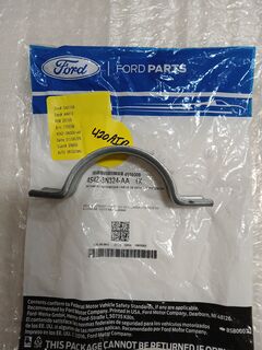 Хомут крепления полуоси