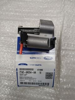 Натягувач ланцюга правий