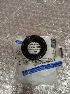 Сальник распределительного вала