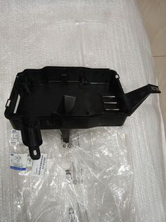 Кронштейн кріплення блока керування двигуном