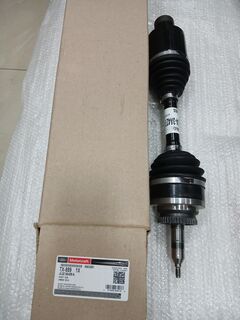 Піввісь передня права